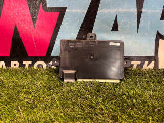 модуль управления двери Tesla Model X 1 поколение 2017, электро, белый, 1045490-00-F