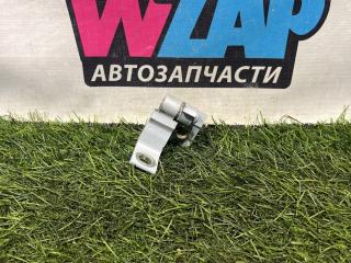 петля двери Volkswagen Jetta 7 поколение 2019, 1.4 л., бензин, АКПП, седан, передний привод, 8X0831404E