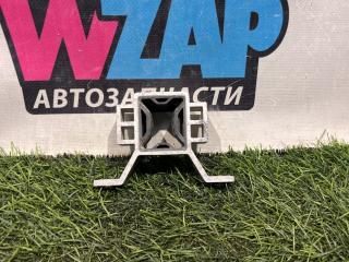 кронштейн радиатора Tesla Model 3 1 поколение [рестайлинг] 2022, 161569900A