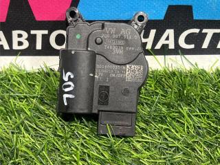 моторчик заслонки печки Volkswagen Jetta 7 поколение 2019, 1.4 л., бензин, МКПП, черный, седан, передний привод, 2Q0907511D