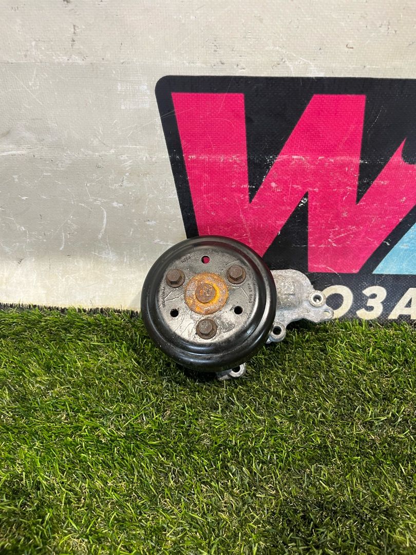 помпа Ford Escape 4 поколение CX482 2020, 1.5 л., бензин, АКПП, внедорожник 5 дв., GN1G-8509-AA - фото №1