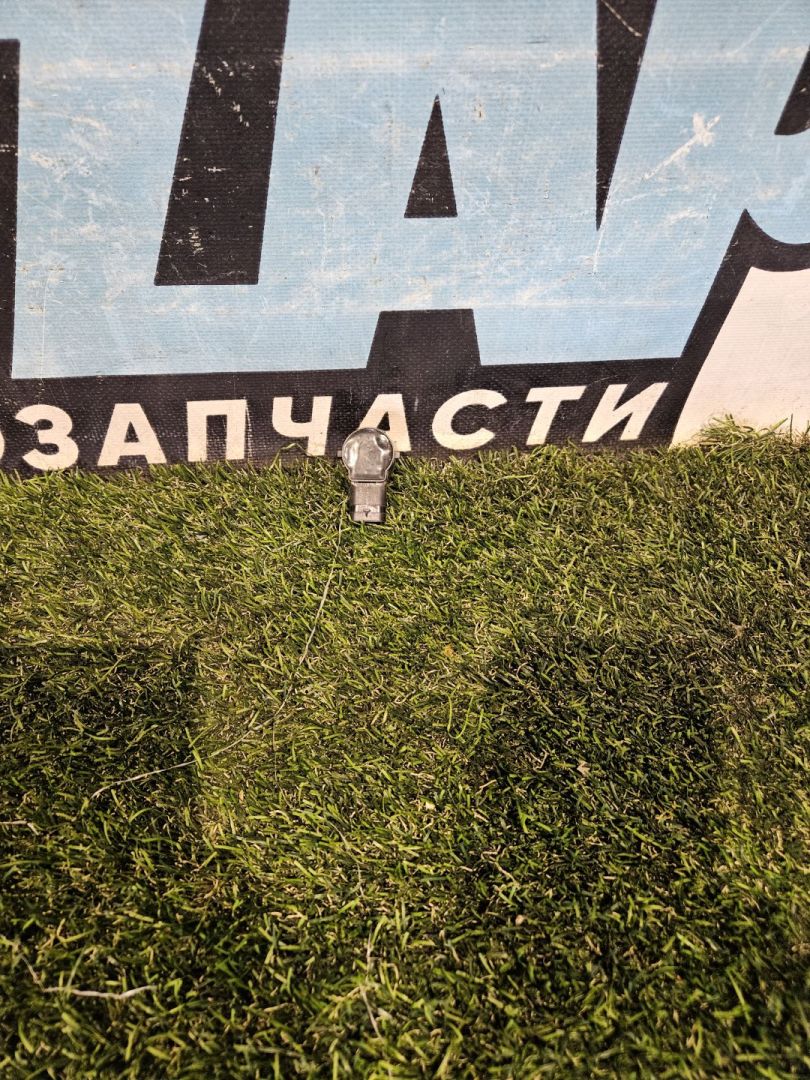 датчик парктроника RAM 1500 5 поколение 2019, 5.7 л., бензин, АКПП, пикап, полный привод, E256293 - фото №1