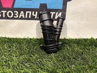 фланец (тройник) системы охлаждения Audi SQ5 FY (2017 - 2020), 06M121147N