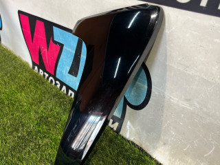 накладка двери (крышки) багажника Chevrolet Trax 1 поколение [рестайлинг] 2021, 1.4 л., бензин, АКПП, черный, внедорожник 5 дв., передний привод, 95316368