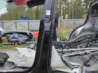 Стойка кузовная центральная левая Tesla Model X 1 поколение (2015 - 2021)