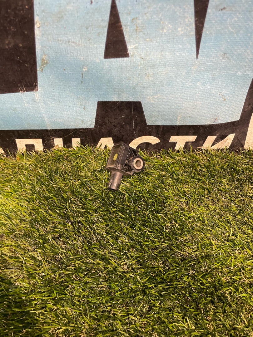 датчик удара Volkswagen Jetta 7 поколение 2019, 1.4 л., бензин, АКПП, седан, передний привод, 5Q0959651 - фото №1