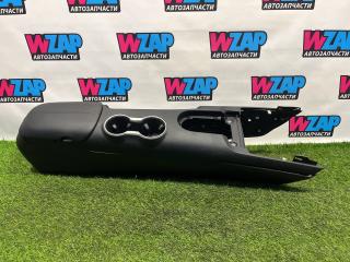 консоль салона Ford Mustang 6 поколение S550 [рестайлинг] 2019, 2.3 л., бензин, МКПП, черный, купе, задний привод