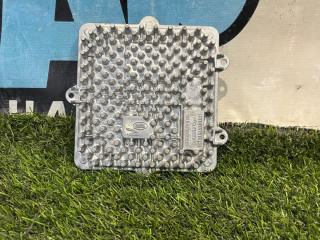 блок розжига ксенона Land Rover Range Rover Velar 1 поколение (2017 - 2026), J8A2-13E005-BD