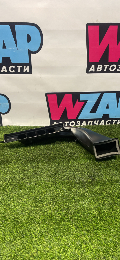 воздуховод печки Tesla Model Y 1 поколение 2023, электро, полный привод, 1769135-00-A - фото №1