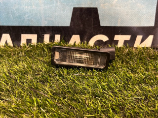 подсветка номера Volkswagen Golf 6 поколение (2008 - 2012), 1K8943021