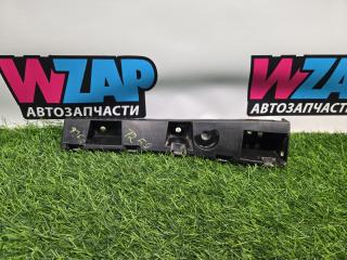 Кронштейн крепления порога Ford Mustang 6 поколение S550 [рестайлинг] 2018, 2.3 л., бензин, АКПП, кабриолет, задний привод, FR3B-16C067-AEC