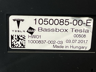 сабвуфер Tesla Model X 1 поколение 2017, электро, белый, 1050085-00-E
