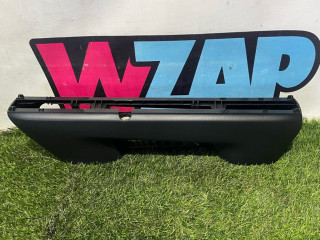 Пластик салазок сидений Tesla Model X 1 поколение [рестайлинг] 2023, электро, 1494935-00-B