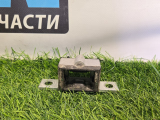 крепление кассеты радиаторов Tesla Model 3 1 поколение [рестайлинг] 2022