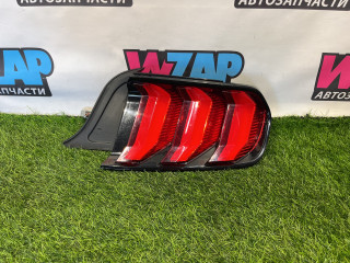 фонарь задний правый Ford Mustang 6 поколение S550 [рестайлинг] 2018, 2.3 л., бензин, АКПП, черный, кабриолет, задний привод, JR3B-13B504-A