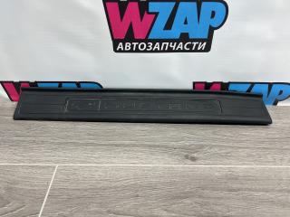 накладка на порог внутренняя Ford Mustang 6 поколение S550 [рестайлинг] 2019, 2.3 л., бензин, АКПП, кабриолет, задний привод, FR3B-6313222-AH
