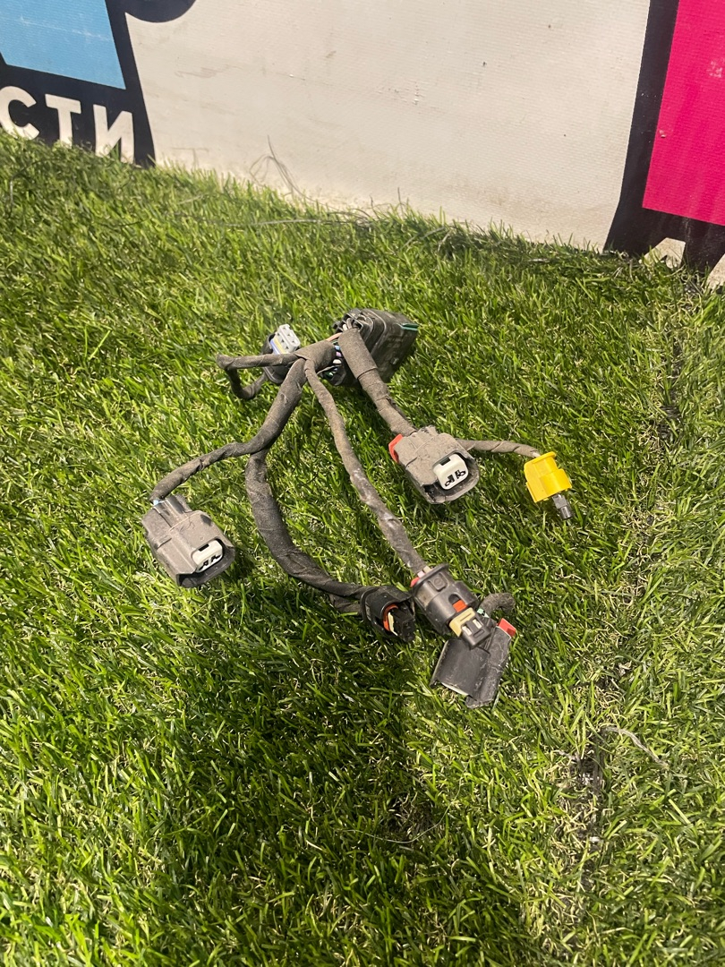 проводка Chevrolet TrailBlazer 3 поколение 2022, 1.3 л., бензин, вариатор, оранжевый, хетчбэк 5 дв., полный привод - фото №1