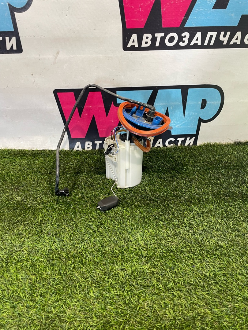 насос топливный Volkswagen Jetta 7 поколение 2019, 1.4 л., бензин, АКПП, седан, передний привод, 5QM919051 - фото №1