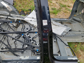 Стойка кузовная центральная правая Tesla Model X 1 поколение (2015 - 2021)