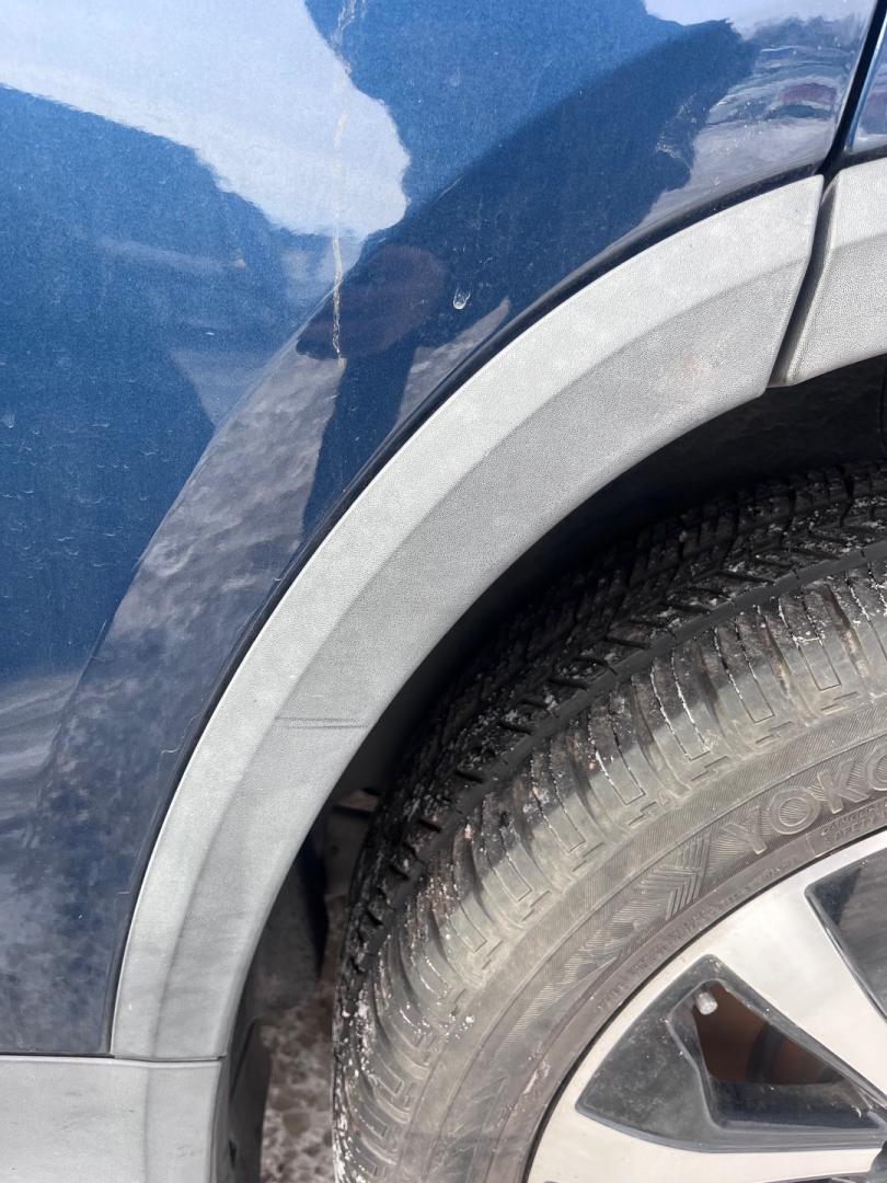 молдинг двери задней левой Mercedes-Benz GLA-Класс H247 2020, 2.0 л., бензин, АКПП, синий, передний привод - фото №1