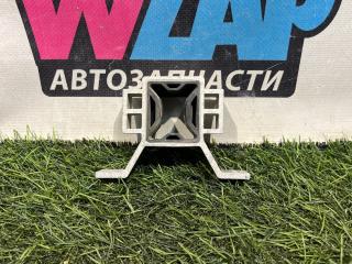 кронштейн радиатора Tesla Model 3 1 поколение [рестайлинг] 2022, 161569900A