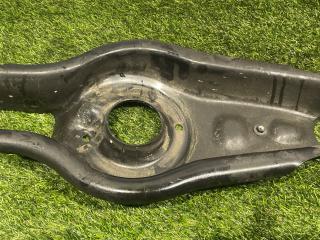 рычаг задний Tesla Model Y 1 поколение 2023, электро, полный привод, 1044451-00-F