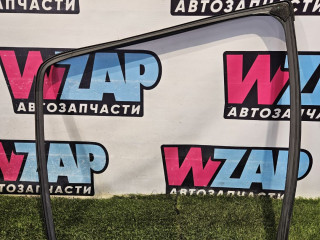 Уплотнитель стекла RAM 1500 5 поколение 2022, АКПП, фургон