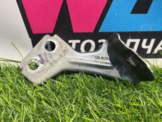 крепление ( кронштейн ) крыла Volkswagen Jetta 7 поколение 2019, 1.4 л., бензин, АКПП, серый, седан, передний привод, 17A809471