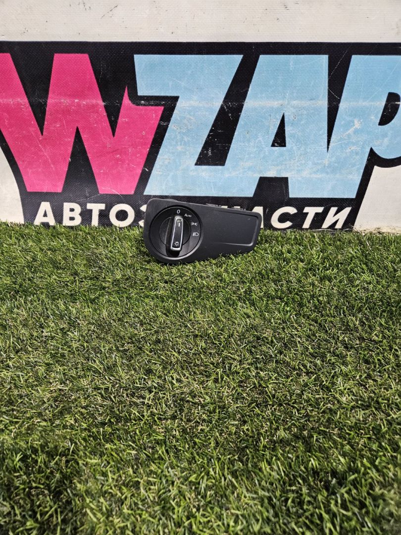 переключатель света Volkswagen Tiguan 2 поколение 2020, 2.0 л., бензин, АКПП, внедорожник 5 дв., 5NN858341A - фото №1