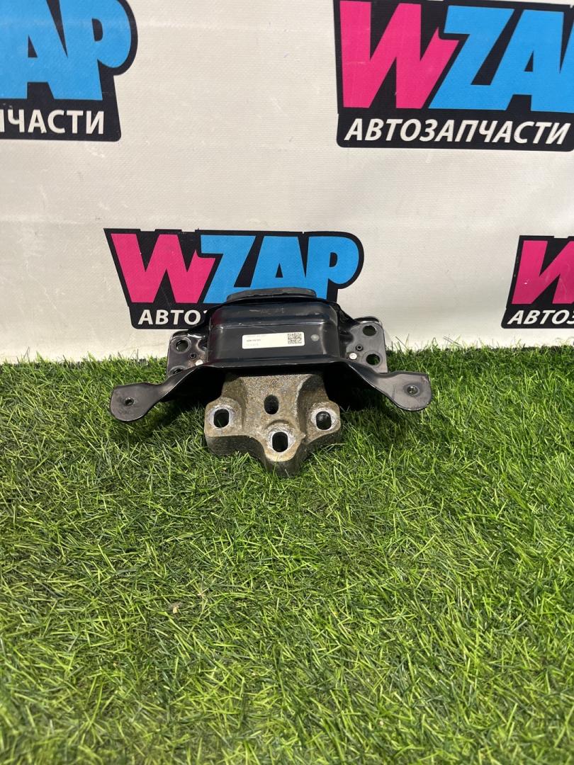 подушка крепления двигателя Volkswagen Jetta 7 поколение 2019, 1.4 л., бензин, АКПП, серый, седан, передний привод, 5QM199555 - фото №1