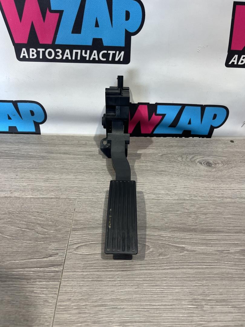 педаль Chevrolet Trax 2 поколение 2024, 1.2 л., бензин, АКПП, красный, минивэн, передний привод, 42795022 - фото №1