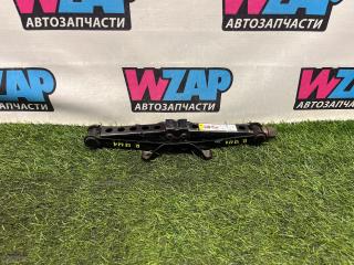 домкрат Dodge Challenger 3 поколение [2-й рестайлинг] 2016, 3.6 л., бензин, АКПП, задний привод, 04766498AA