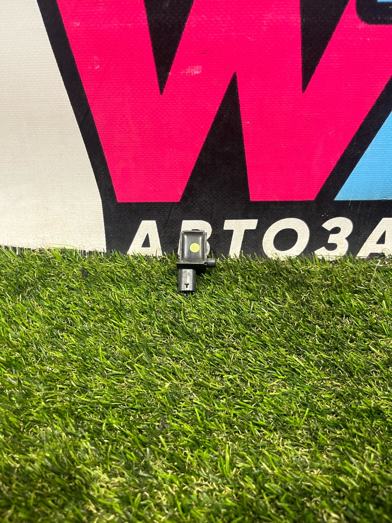 датчик удара Volkswagen Jetta 7 поколение 2019, 1.4 л., бензин, АКПП, седан, передний привод, 5Q0959651B - фото №1