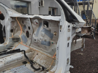 четверть передняя правая Tesla Model X 1 поколение [рестайлинг] 2022, электро