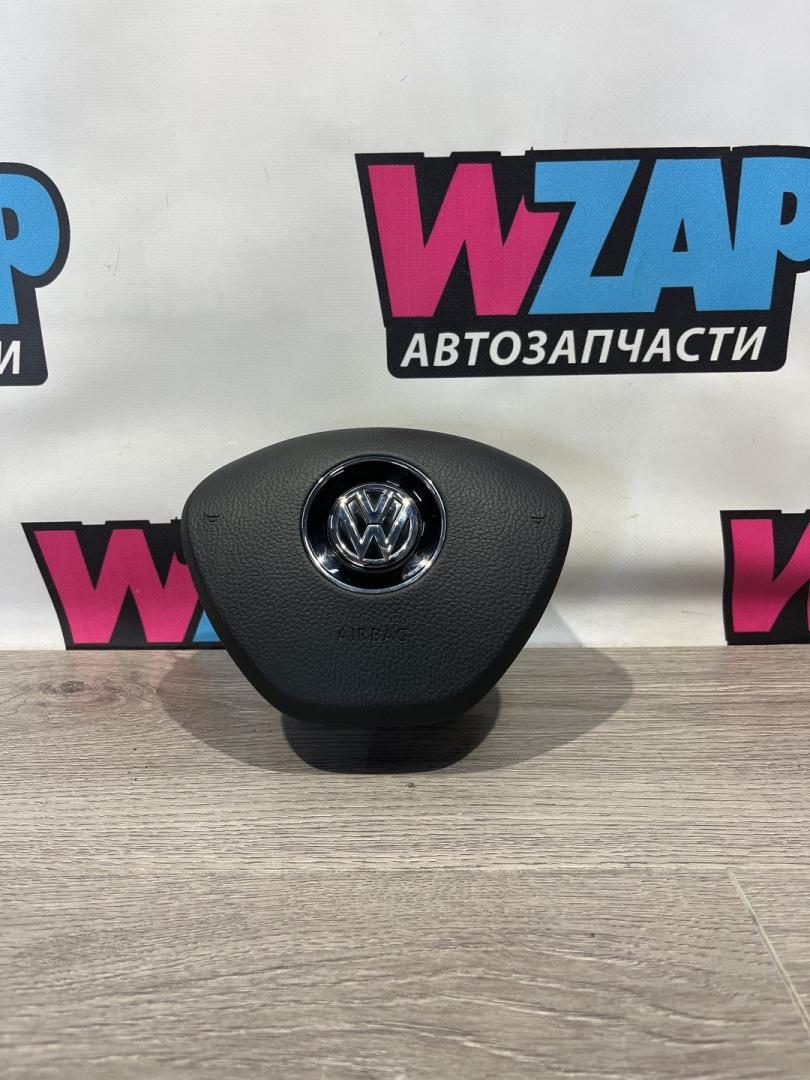 подушка безопасности водителя Volkswagen Jetta 7 поколение 2019, 1.4 л., бензин, АКПП, черный, седан, передний привод, 17A880201F - фото №1