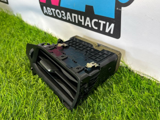 дефлектор обдува салона Ford Escape 4 поколение CX482 2020, 1.5 л., бензин, АКПП, внедорожник 5 дв., JX7B-19893-AJ3JA6