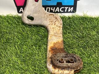 кронштейн глушителя Ford Mustang 6 поколение S550 [рестайлинг] 2018, 2.3 л., бензин, АКПП, серебро, кабриолет, задний привод, BB535L220AB