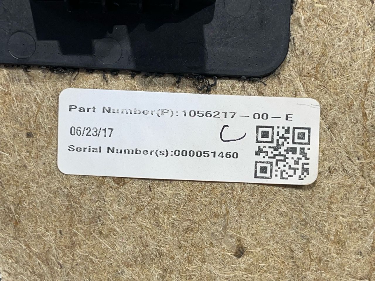 ковер багажника Tesla Model X 1 поколение 2017, электро, белый, 1056217-00-E - фото №1