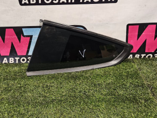 стекло кузовное боковое левое Ford Mustang 6 поколение S550 [рестайлинг] 2019, 2.3 л., бензин, МКПП, черный, купе, задний привод