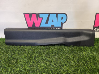 накладка на порог внутренняя Ford Mustang 6 поколение S550 [рестайлинг] 2019, 2.3 л., бензин, АКПП, кабриолет, задний привод, FR3B6313201AFW