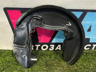 защитный кожух тормозного механизма Ford Mustang 6 поколение S550 [рестайлинг] 2020, 2.3 л., бензин, АКПП, белый, купе, задний привод, FR3C-2K317-FA