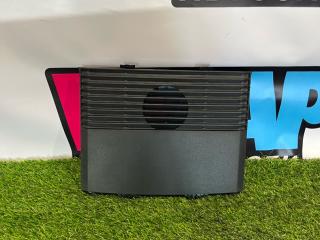 накладка на торпедо (консоль) Ford Mustang 6 поколение S550 [рестайлинг] 2019, 2.3 л., бензин, АКПП, кабриолет, задний привод, FR3B-6304405-A