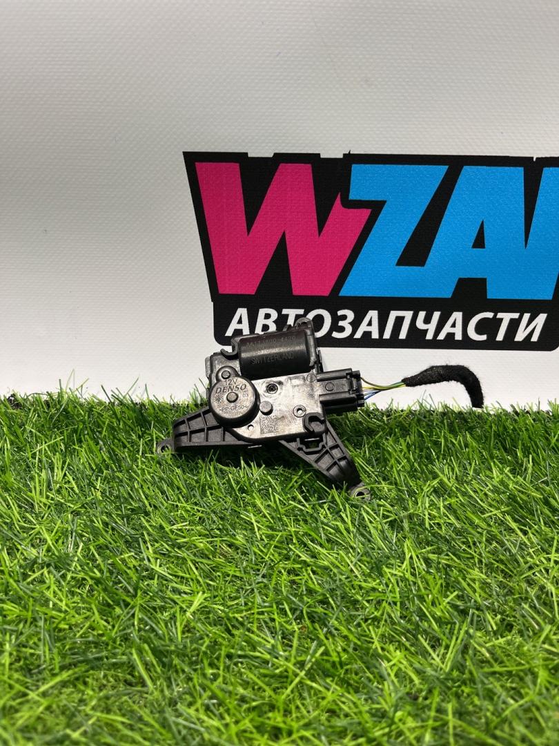 моторчик заслонки печки Ford Escape 4 поколение CX482 2020, 1.5 л., бензин, АКПП, внедорожник 5 дв., AA113800-4420 - фото №1