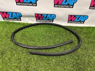 уплотнитель двери Ford Mustang 6 поколение S550 [рестайлинг] 2018, 2.3 л., бензин, АКПП, серебро, кабриолет, задний привод, FR3B-6320530-1-AE