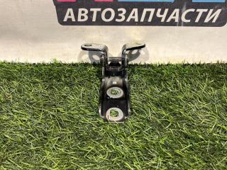 петля двери Chevrolet Camaro 6 поколение [рестайлинг] 2023, 3.6 л., 23163