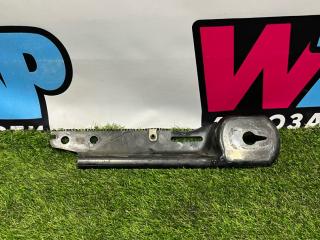 кронштейн (крепление) Ford Explorer 6 поколение U625 2020, 2.3 л., бензин, АКПП, внедорожник 5 дв., полный привод, LB5C-5B771