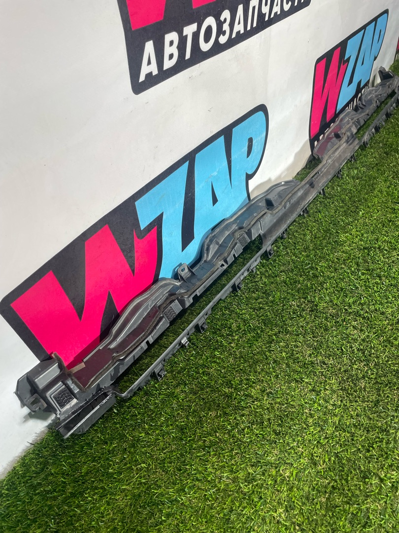 кронштейн (крепление) Tesla Model Y 1 поколение 2023, электро, полный привод, 1624716-00-A - фото №1