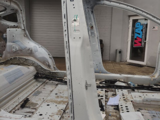 Стойка кузовная центральная правая Tesla Model X 1 поколение [рестайлинг] 2022, электро