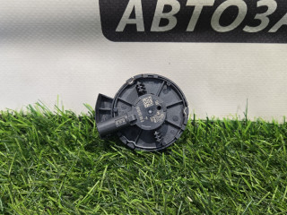 датчик удара Tesla Model 3 1 поколение [рестайлинг] 2022, 1036762-00-B