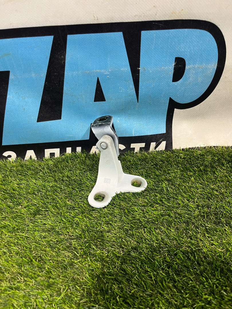 петля двери Tesla Model Y 1 поколение 2022, электро, белый, 1497499-00-C - фото №1